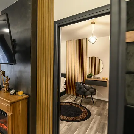 Wes Grand Park Apartament