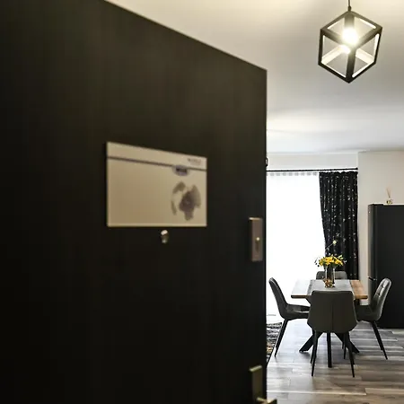 Wes Grand Park Apartment *