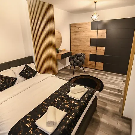 Wes Grand Park كلوج-نابوكا