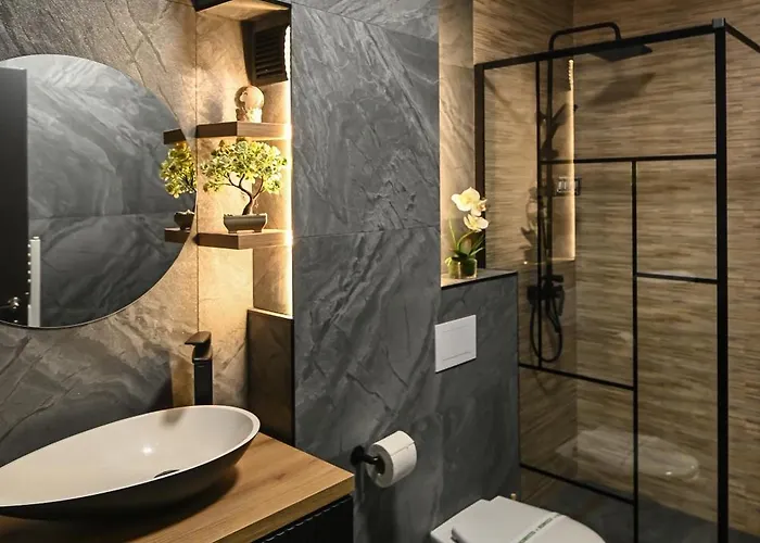 Wes Grand Park Apartmán